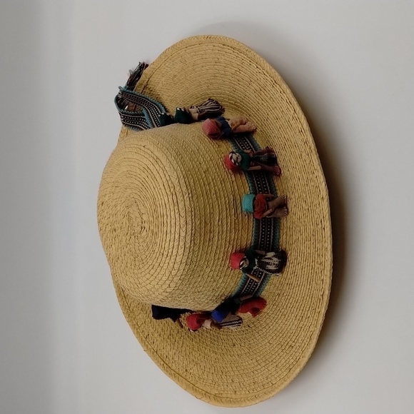 Hand Stitched Hat Band on Pine Needle Sun Hat With Tiny People - Picture 7 of 9